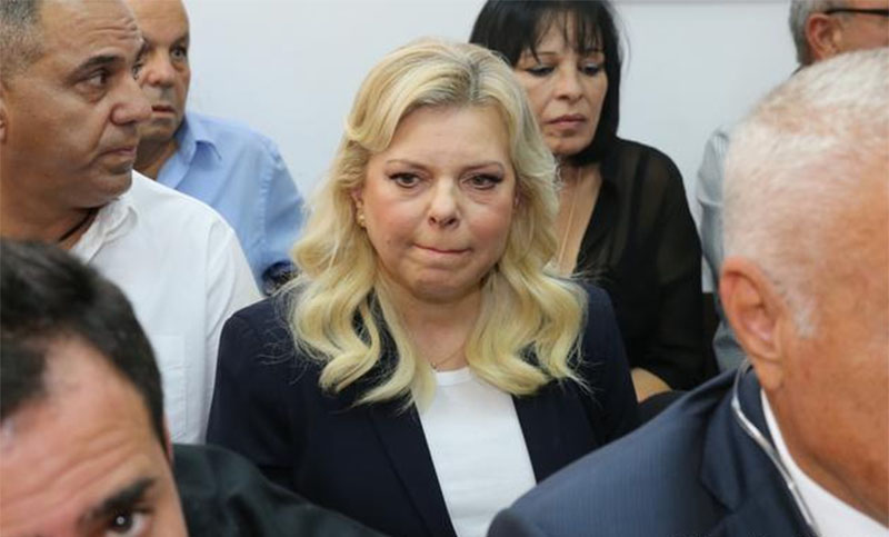 Israel: la esposa de Netanyahu fue sentenciada por malversación de fondos fiscales