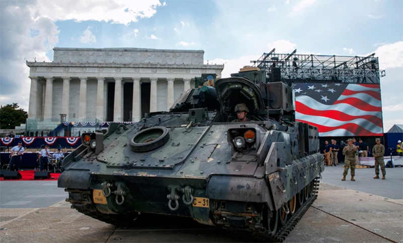Tanques, aviones y blindados: todo listo en Washington para el gran 4 de julio de Trump