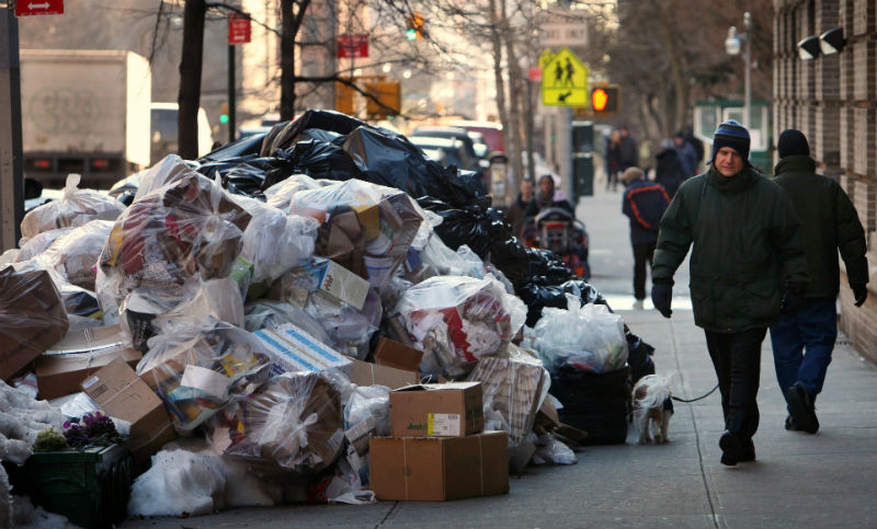 Trump, preocupado por la gran cantidad de basura en las calles