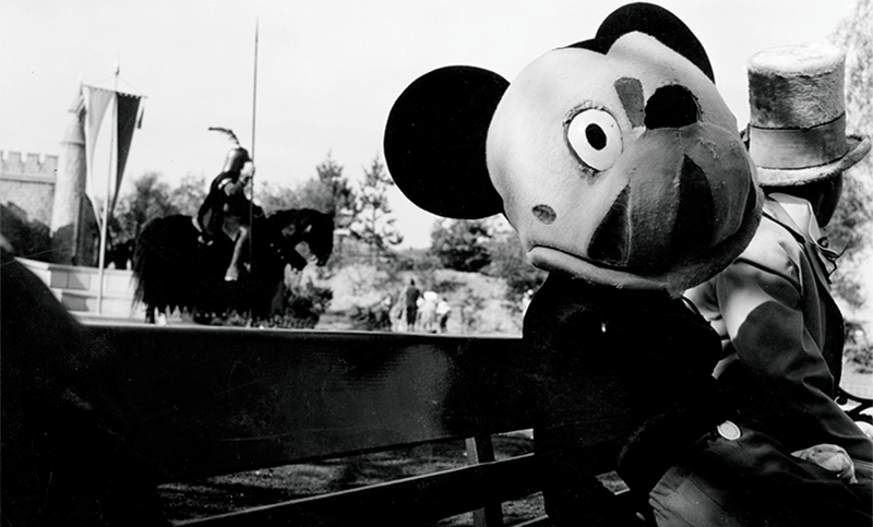 El lado oscuro de Disneylandia: la grave denuncia de su heredera