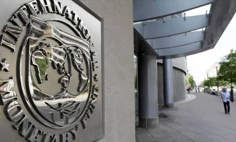 El directorio del FMI se reunió para evaluar la crisis argentina