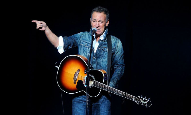 Bruce Springsteen publicó hoy una canción que escribió para «Harry Potter» y fue rechazada
