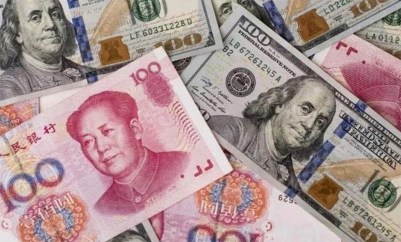 Expectativa por cómo reaccionará el dólar este martes luego de la devaluación china