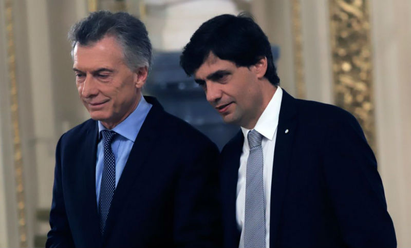 Macri encabezó una reunión con Lacunza y Sandleris