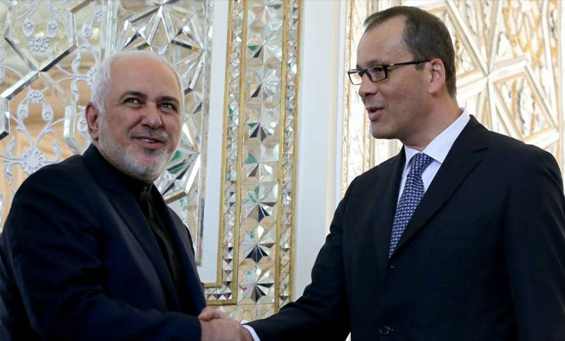 Irán amenaza con alejarse aún más del acuerdo nuclear, si Europa no compensa la salida de EE.UU.