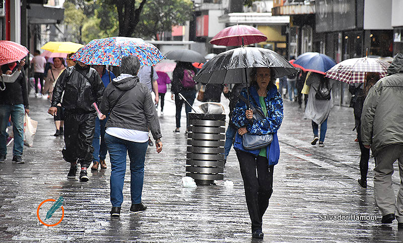 Nublado y con lluvia en Rosario y alerta meteorológica para Santa Fe