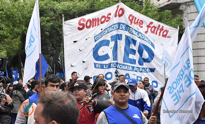Los ‘movimientos sociales’: un espejo refractario de la historia argentina reciente