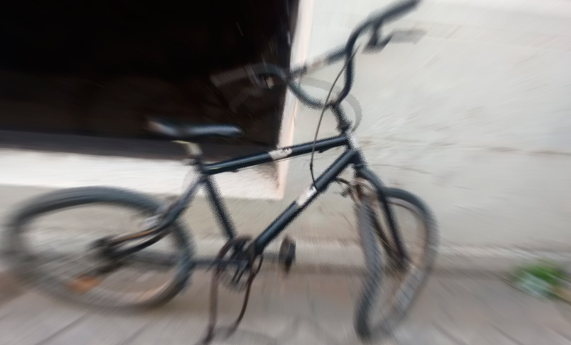 Un niño en bicicleta fue atropellado por un colectivo de la Línea de la Costa