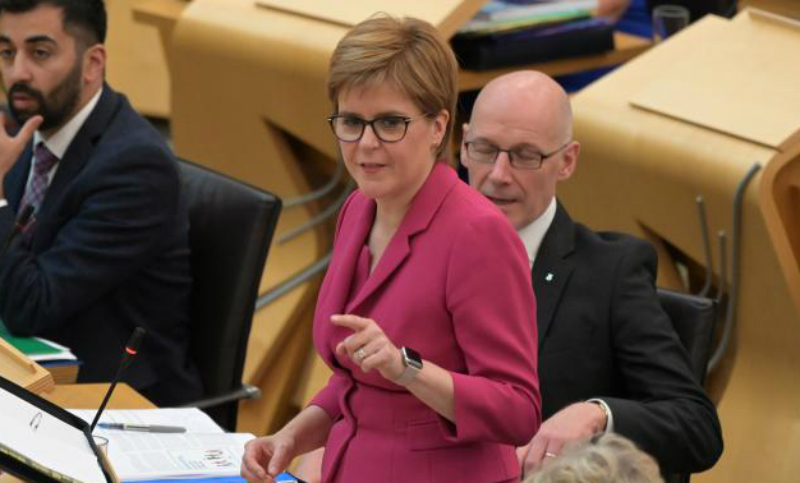 Ministra escocesa apoyaría a que el Reino Unido evite el Brexit