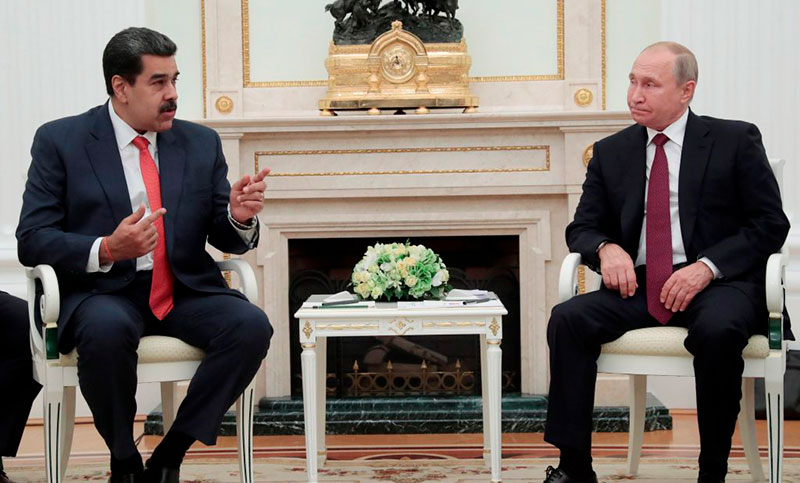 El Kremlin pide a la oposición venezolana que sea flexible y dialogue con Maduro