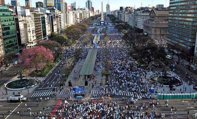 La “Marcha del millón” se contentó con 200.000 personas del núcleo duro