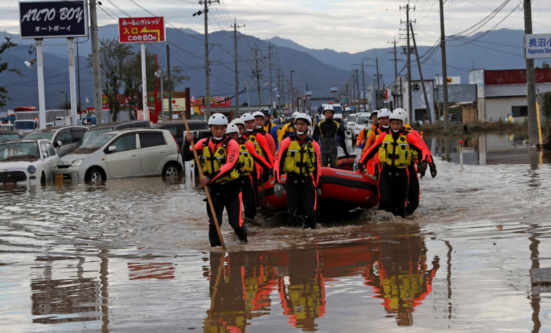 Se eleva el número de víctimas por el tifón Habigis en Japón