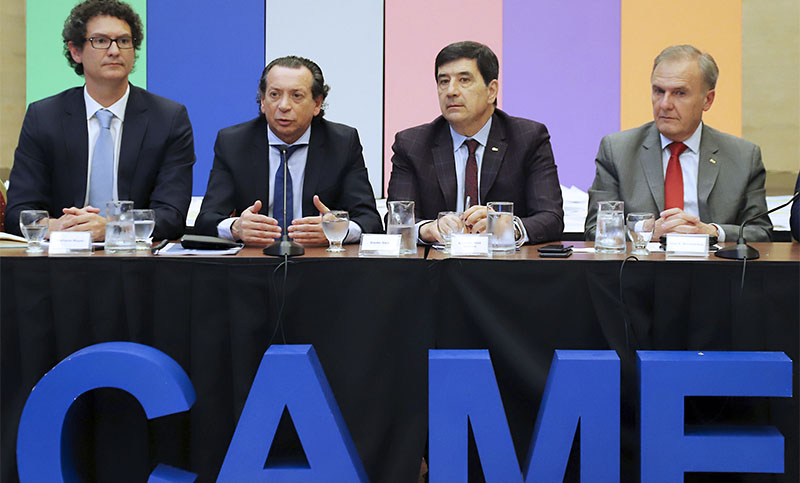Pymes en jaque: reclamaron «salvataje financiero» al ministro Sica