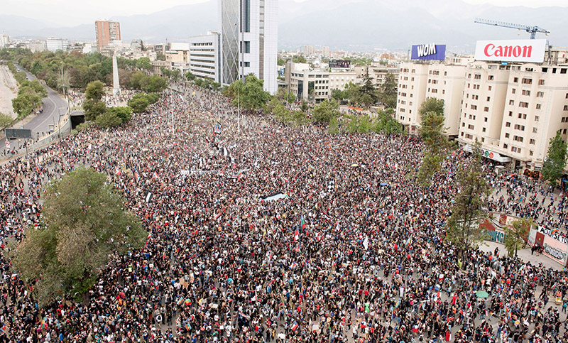 Cerca de un millón de personas reclamaron contra el Gobierno en Chile