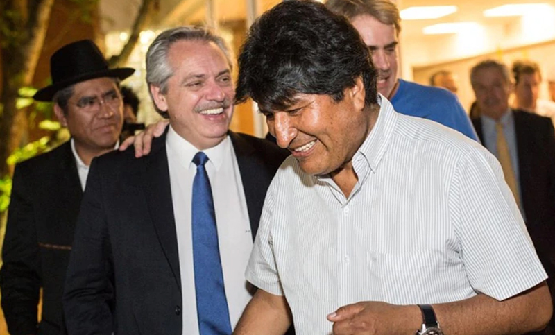 Fernández dijo que «será un orgullo» recibir a Evo Morales como refugiado en Argentina
