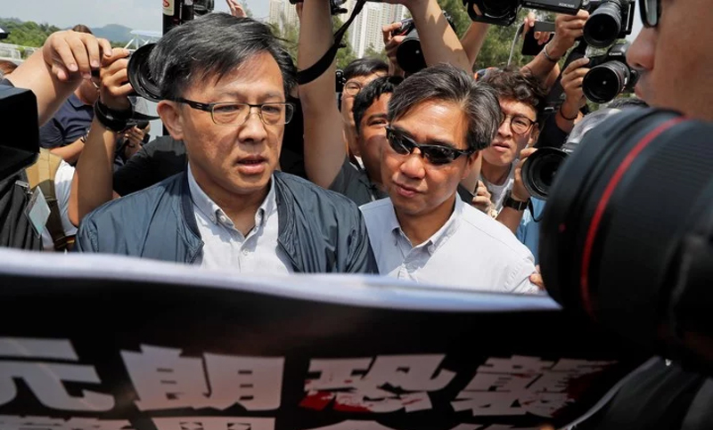 Apuñalaron a un diputado oficialista en Hong Kong
