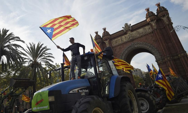 La Justicia suspende la apertura de «embajada» catalana en Argentina