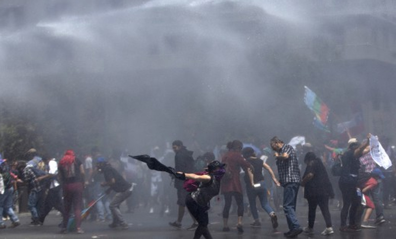 Con un paro general, miles de personas se movilizaron en un nuevo día de protestas en Chile