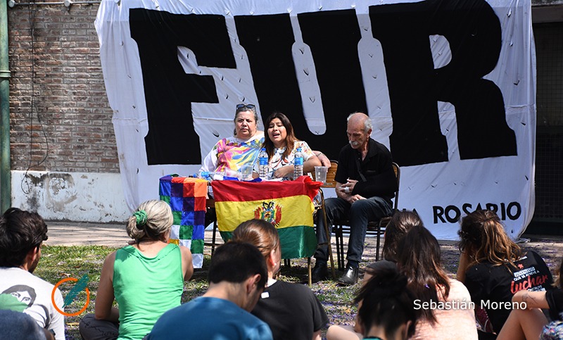 La Federación Universitaria llevó adelante una clase pública en solidaridad con Chile y Bolivia