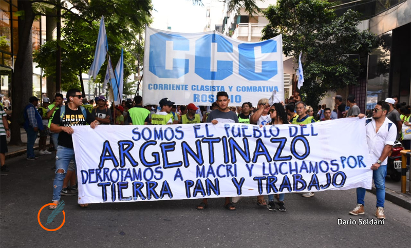Argentinazo: movilizaron en Rosario a 18 años de la pueblada de diciembre de 2001