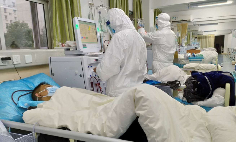 Investigan un posible caso de coronavirus en Colombia y aumenta la cifra de muertes en China