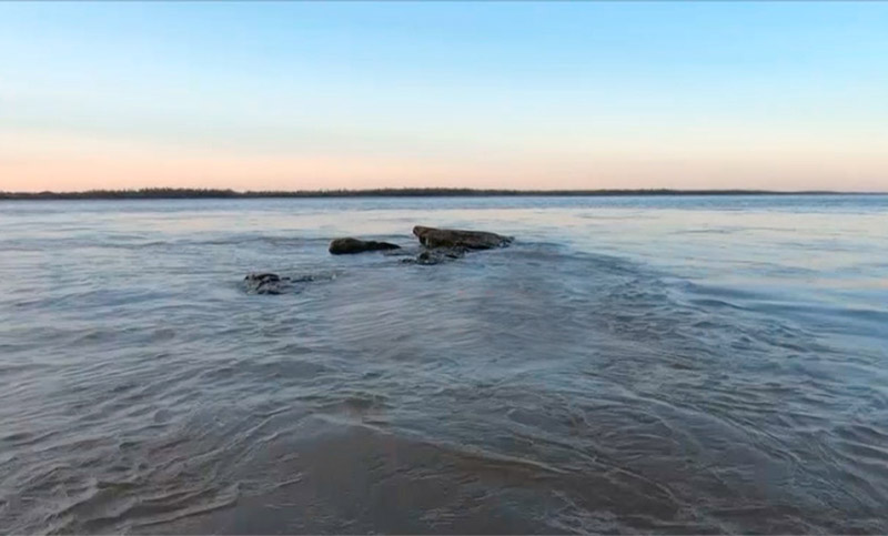 Asombroso video de la «Piedra Mora» al descubierto por la bajante del río Paraná