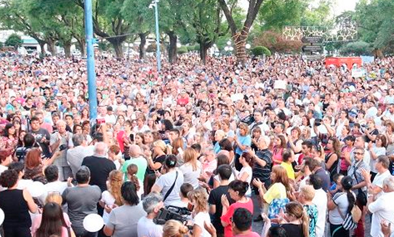Miles de Rafaelinos volvieron a marchar para pedir justicia por Gonzalo Glaría