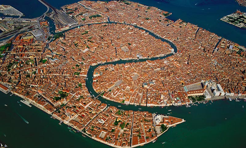 La «locura colosal» de los romanos al construir Venecia en el fango