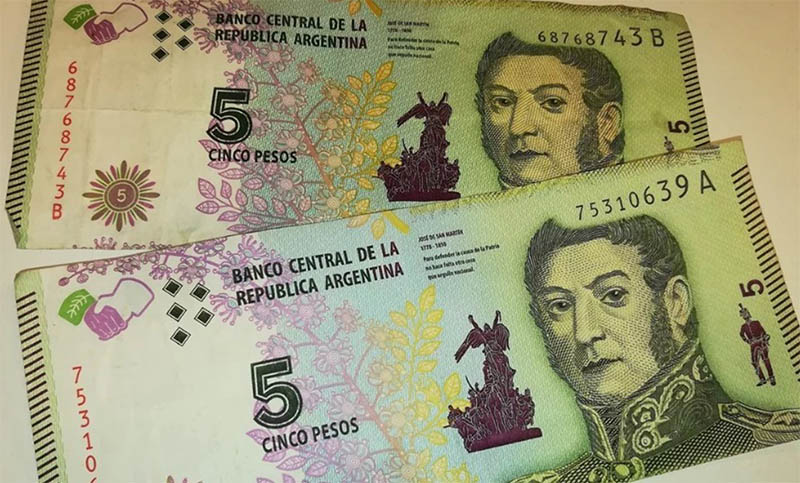 Llega el final de los billetes de 5 pesos