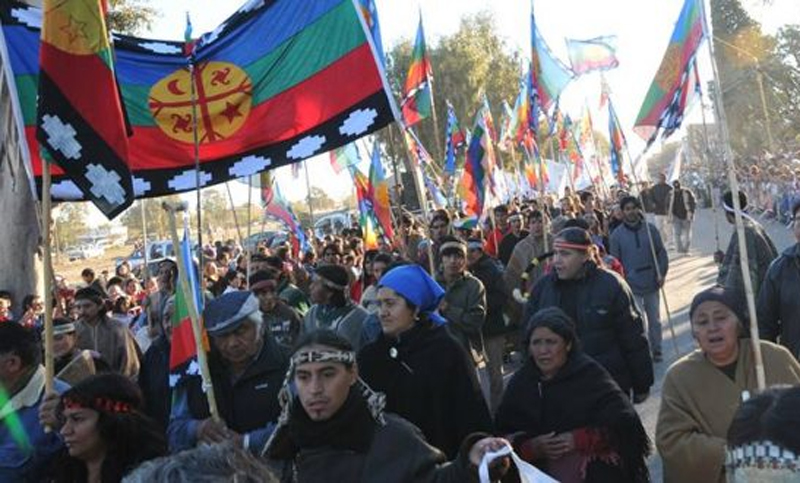 Comunidad Mapuche de Chubut denunció que Benetton bloqueó un camino y los encerró