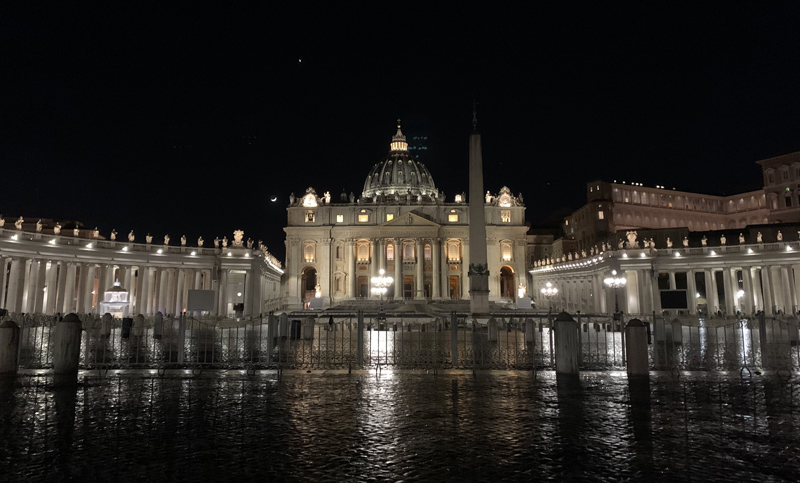 El Vaticano analiza posponer cumbre económica de marzo en Asís por el coronavirus