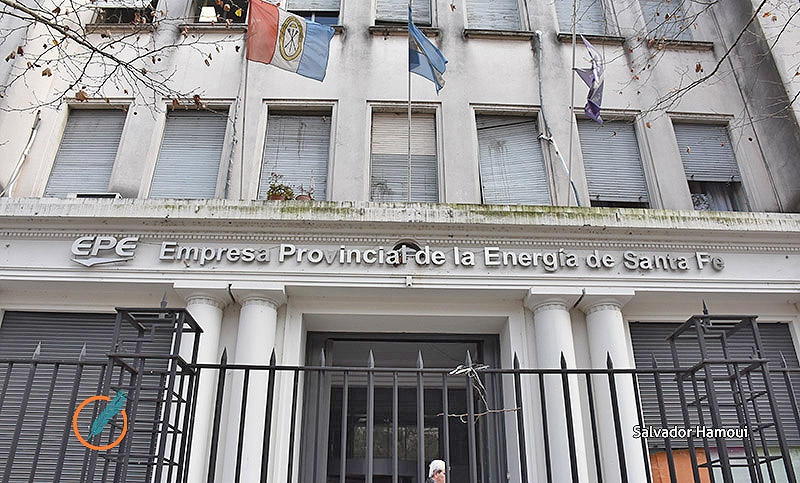 El gobierno santafesino impide cortes de energía eléctrica y agua a quienes no puedan abonar la tarifa