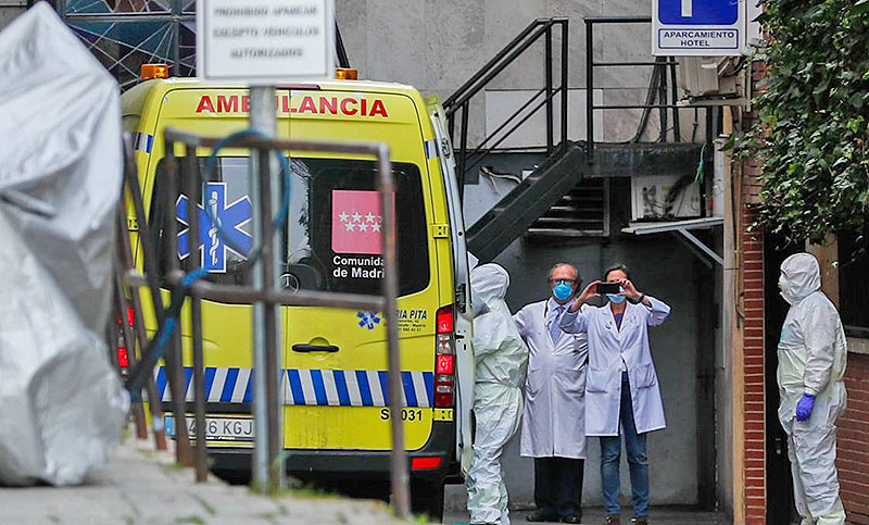 España: los contagios se aceleran y los fallecidos superan la barrera de las 4.000 personas