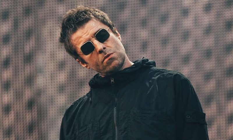 Liam Gallagher insiste con una reunión benéfica de Oasis