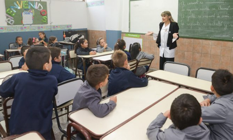 A la espera de una nueva oferta salarial, comenzaron las clases en la provincia de Santa Fe