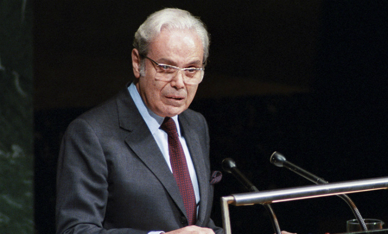 Murió Pérez de Cuéllar, dos veces titular de la ONU y mediador en la guerra de Malvinas