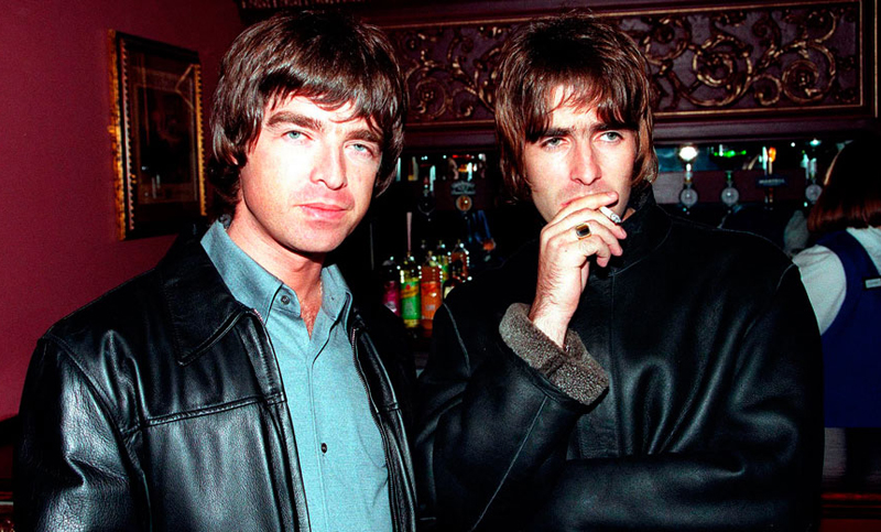 Noel Gallagher publicó el demo de una canción inédita de Oasis y Liam reaccionó