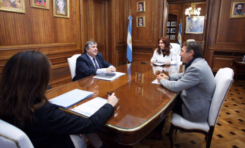 Cristina Fernández finalizó la reunión con los jefes de bloque José Mayans y Luis Naidenoff