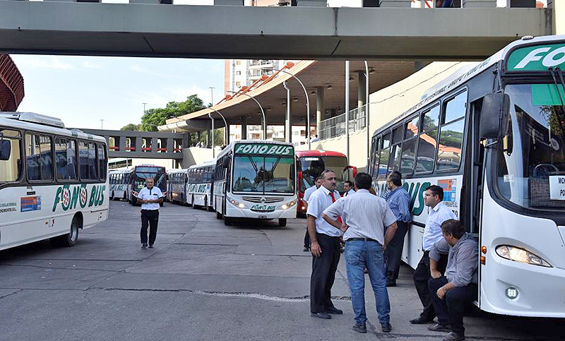 Ya lleva 18 días el paro del transporte interurbano de Córdoba por retraso salarial