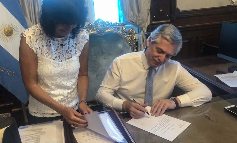 Por el coronavirus, Alberto Fernández firmó 16 DNU en menos de un mes