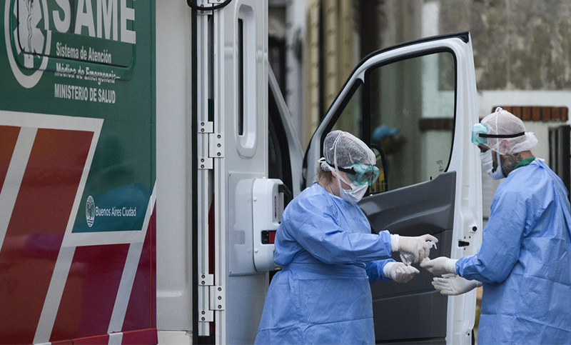 Un muerto y 98 casos nuevos de coronavirus: afirman que “no se rompió” la cuarentena