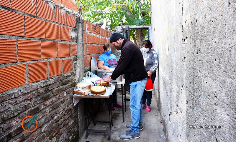 El comedor Aldea Solidaria necesita insumos y mercadería para seguir ayudando al barrio Industrial