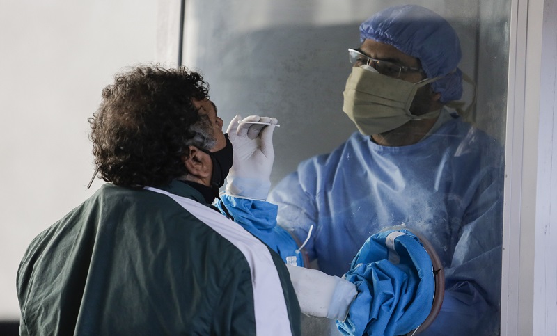Veinticinco muertos y 929 nuevos casos de coronavirus en el país
