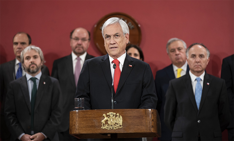 En medio de polémicas por cantidad de muertes, Piñera cambió al ministro de Salud
