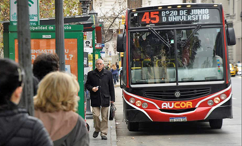 Termina el paro de transporte urbano en Córdoba luego de 28 días sin servicio
