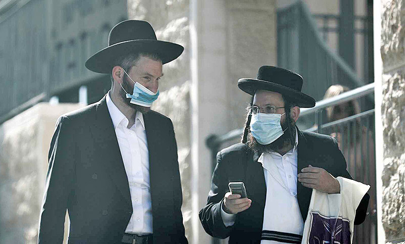 Israel roza los 2.000 contagios diarios de coronavirus y analiza volver a una cuarentena total