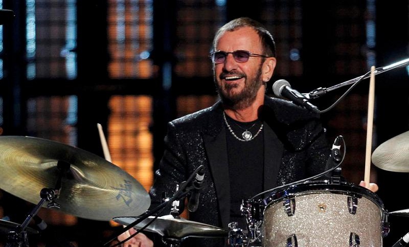Ringo Starr cumple 80 años y lo celebra con un concierto por streaming 