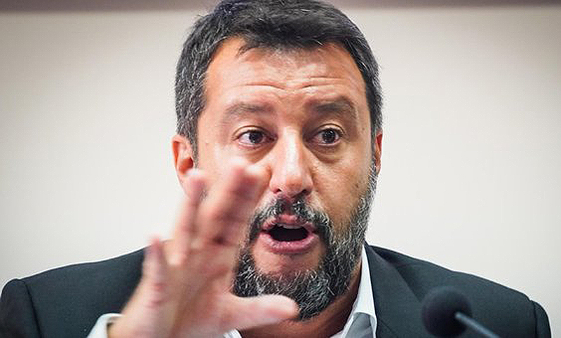 El opositor Salvini apoya la propuesta del Gobierno de quitar concesiones viales al grupo Benetton