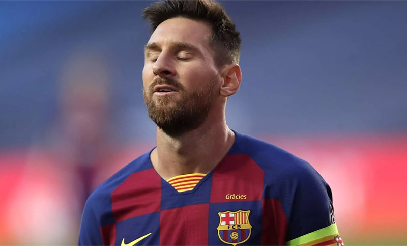 Messi se reunió con Koeman y no aseguró su continuidad en Barcelona