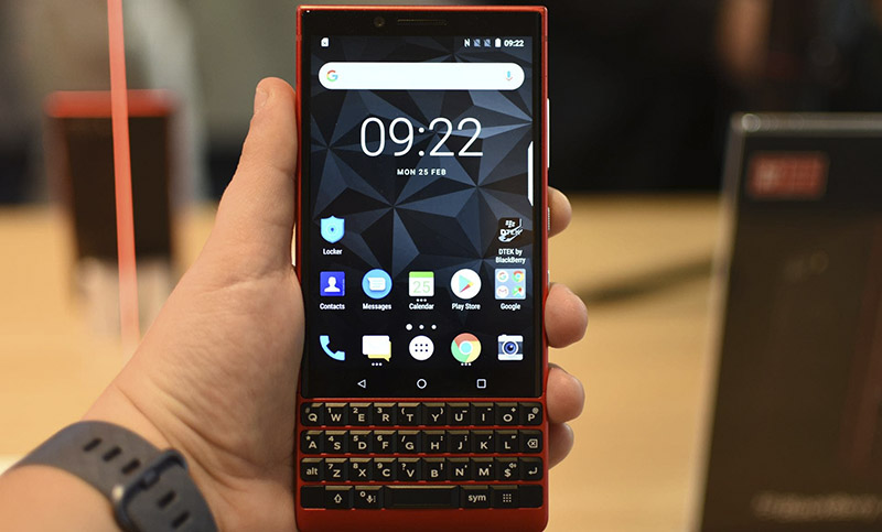 Vuelve BlackBerry con todo: tecnología 5G y su teclado físico
